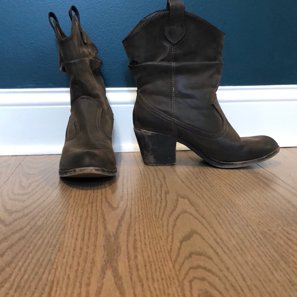 Size 10 booties